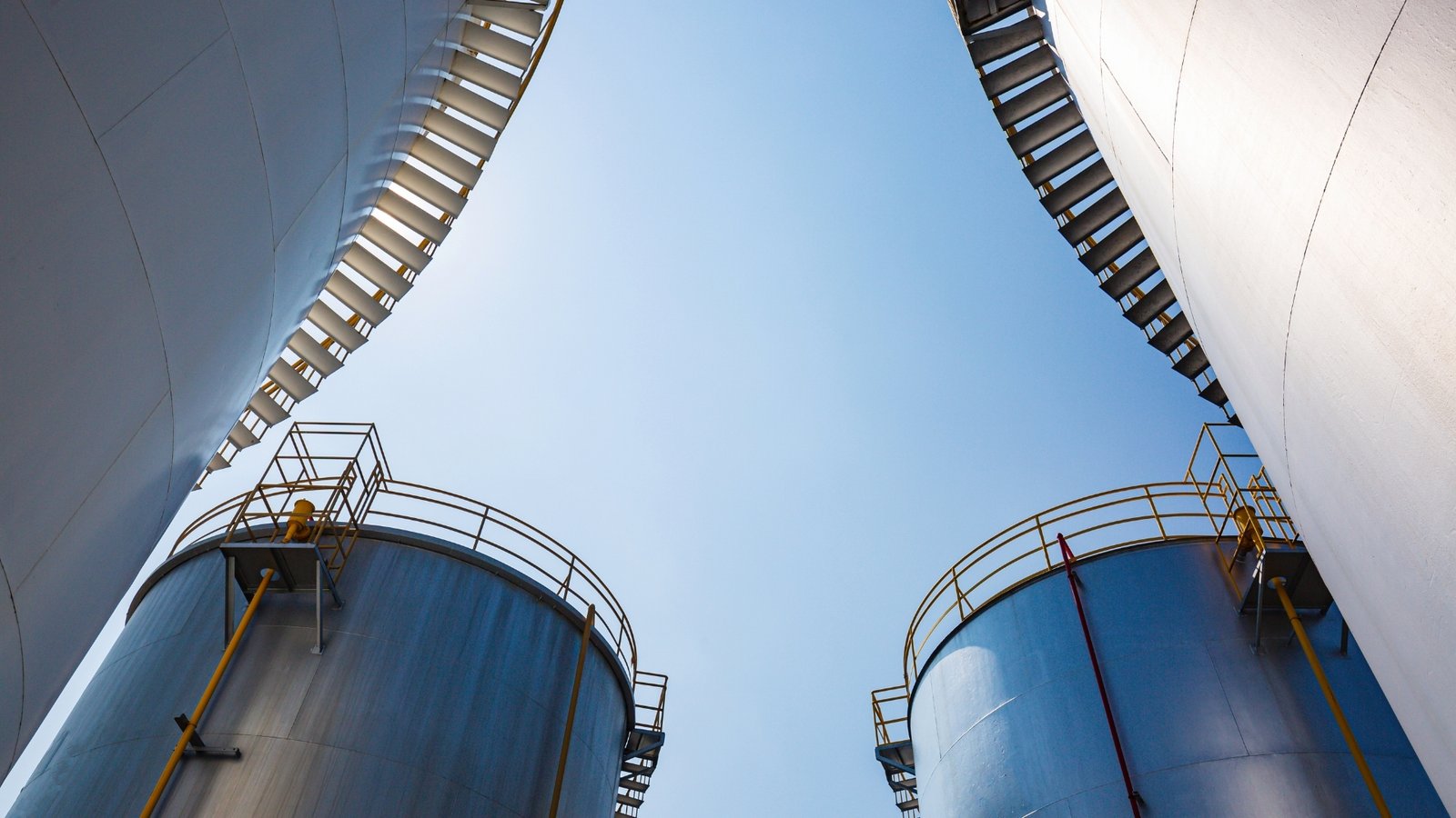 Gas and industrial infrastructure